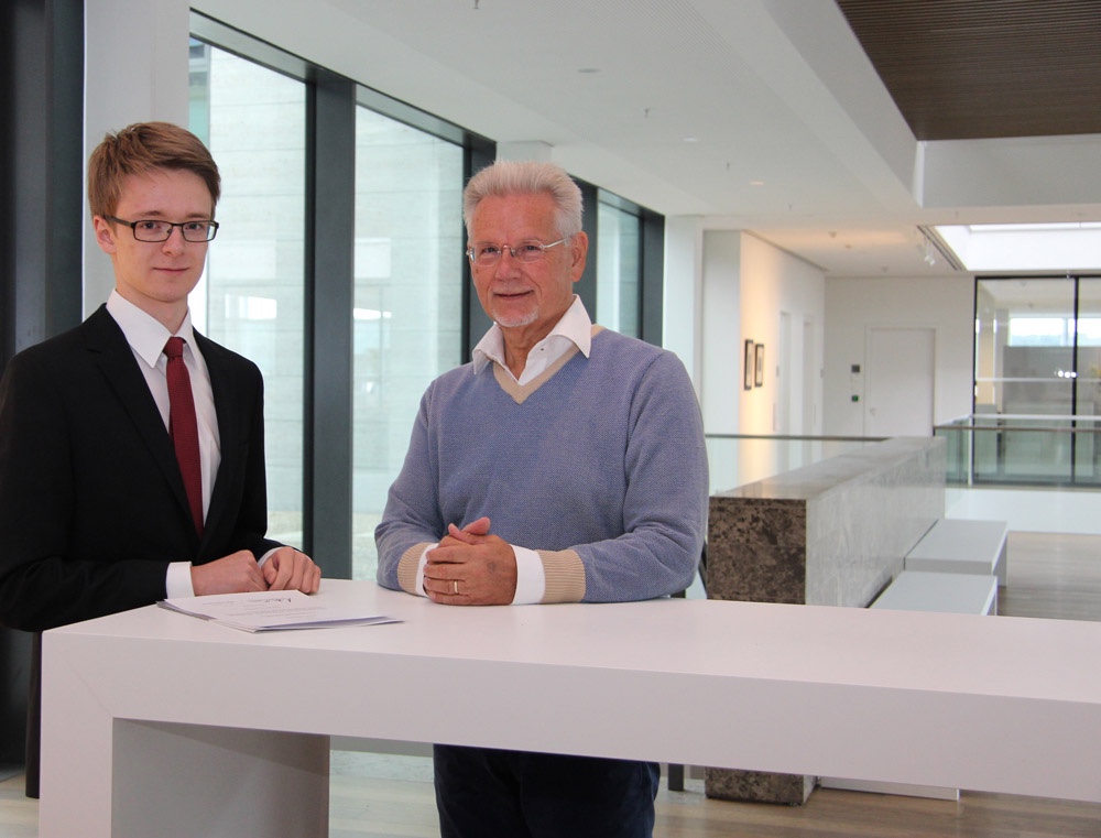 Julian Wiesler mit Dr. Manfred Wittenstein